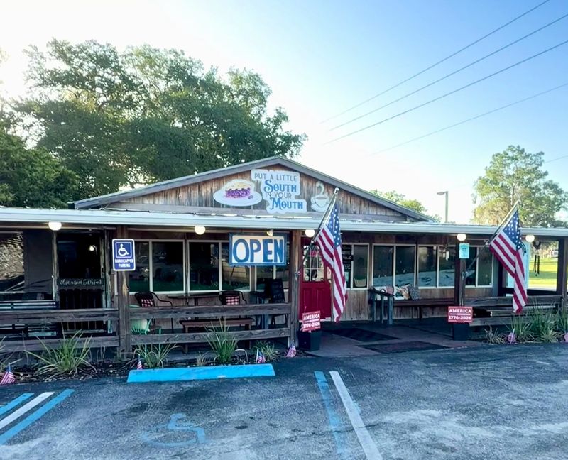 Southern Comfort Meets Florida Flavor