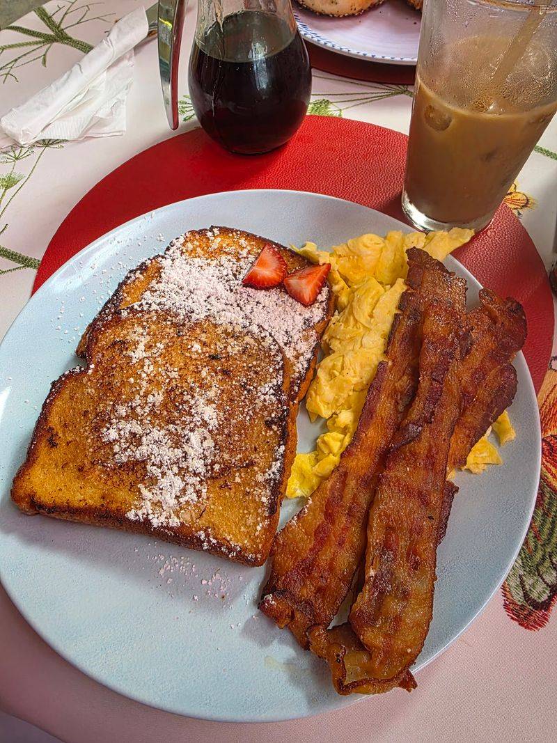 Cafe Brie - Pompano Beach