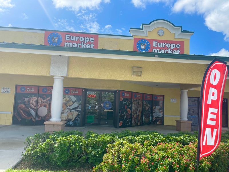 EUROPE MARKET – Fort Myers