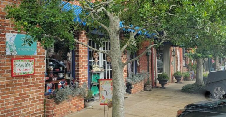 Antique Lovers Could Spend an Entire Weekend in These 10 Florida Towns