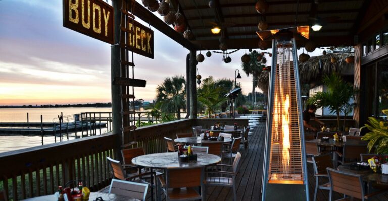 Frozen Drinks and River Views Make This Florida Tiki Bar Hard to Forget