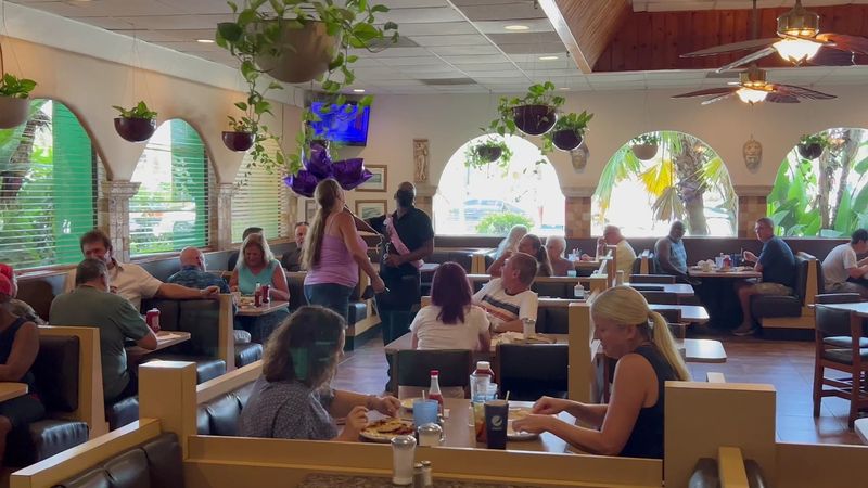 Peter Pan Diner - Oakland Park