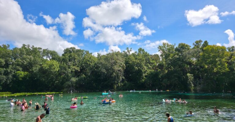 No Matter the Weather, This Florida Spring Stays a Refreshing 72 Degrees