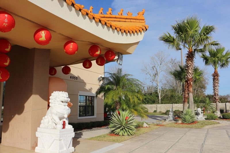 Convenient Location That Makes Tranquility Surprisingly Accessible