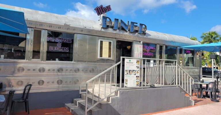 One Bite of the Turkey Dinner at This Florida Diner Feels Like Sunday at Grandma’s