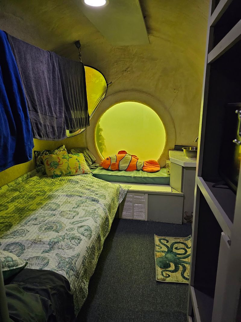 What It's Actually Like to Sleep Underwater