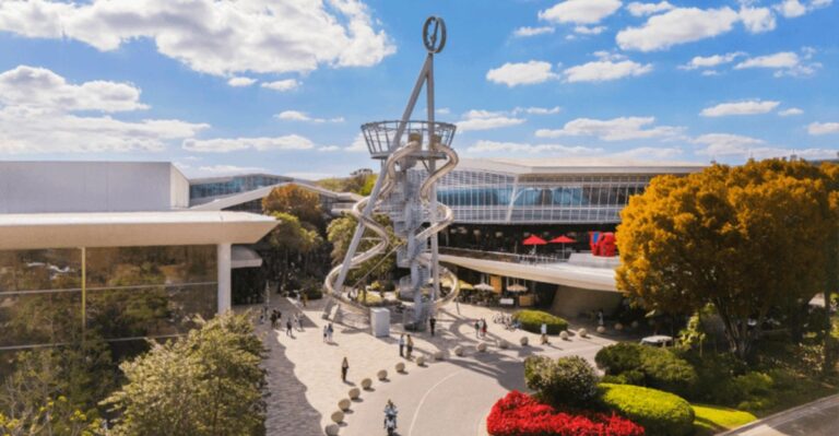The Best Mall in America Isn’t the Mall of America—It’s Right Here in Florida