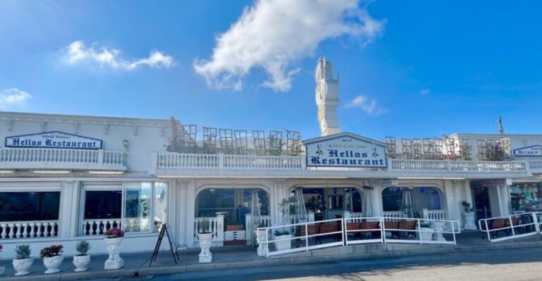 The Moussaka at This Tarpon Springs Taverna Might Be the Best in Florida