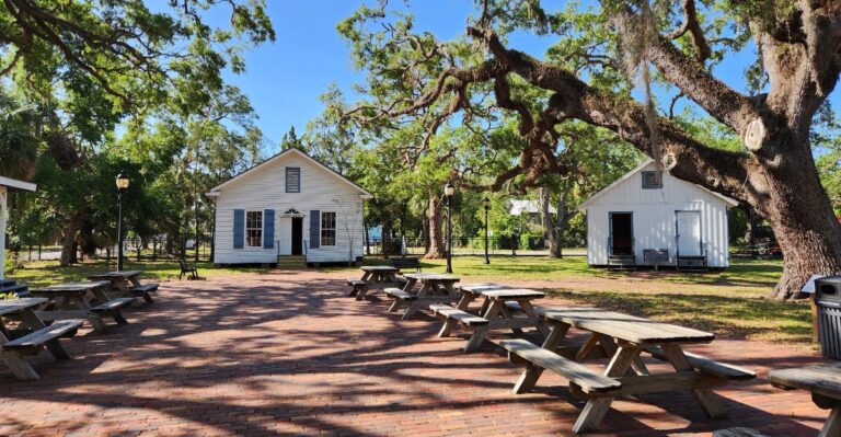 This Completely Free Florida Historical Park Feels Like Stepping Into the 1800s