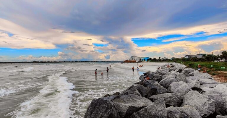 This Florida Beach Combines Stunning Scenery With a Legendary Skimboarding Tradition