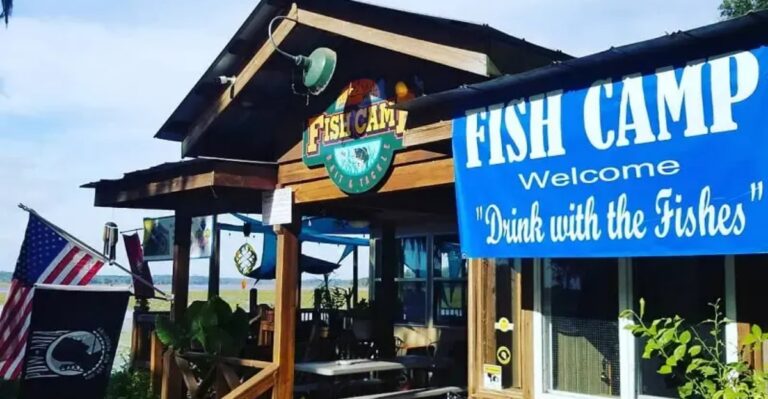 This Middle-of-Nowhere Florida Fish Camp Serves Catfish Worth the Drive