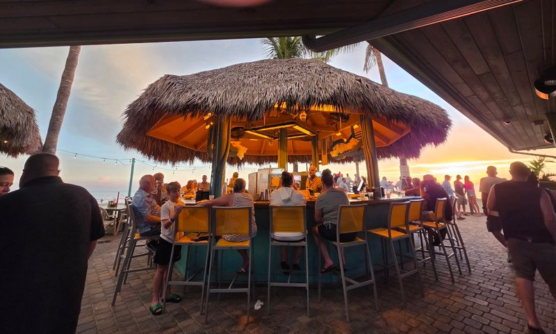 The Tiki Bar Scene is Peak Florida Vibes