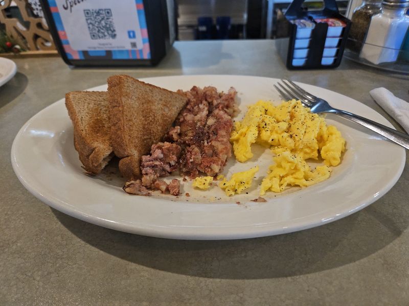 The Loaded Omelette That Comes Out Perfect Every Time