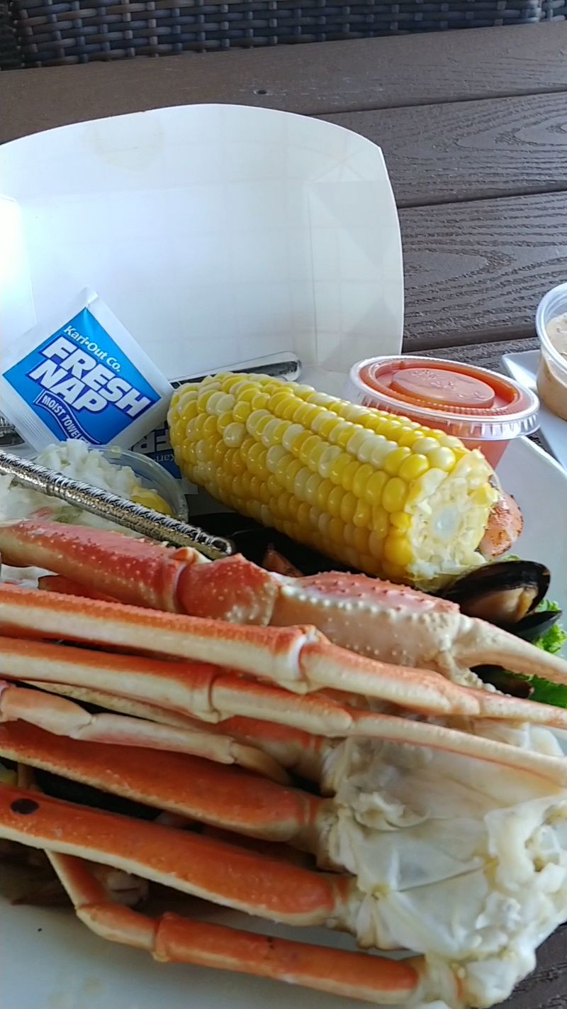 Fresh Seafood That Keeps Locals Coming Back