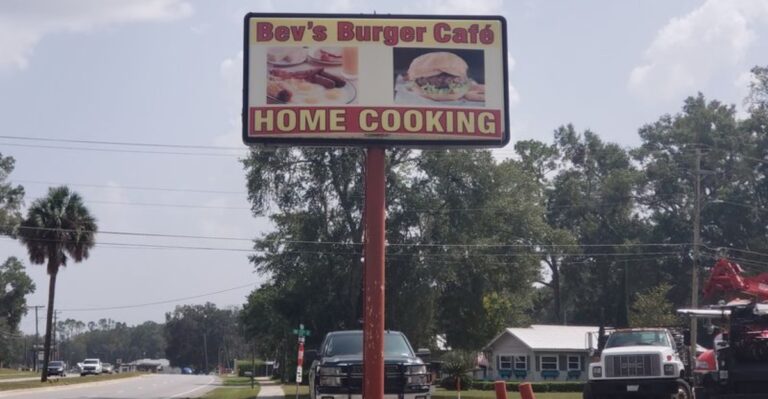 You Can Still Get a Huge Old-School Breakfast for Less Than $10 at This Florida Café
