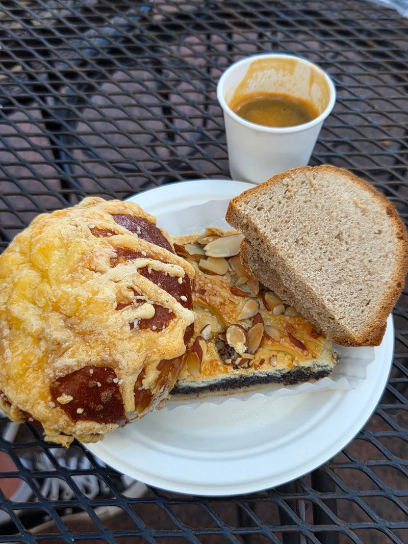The Legendary Giant Pretzels With Cheese