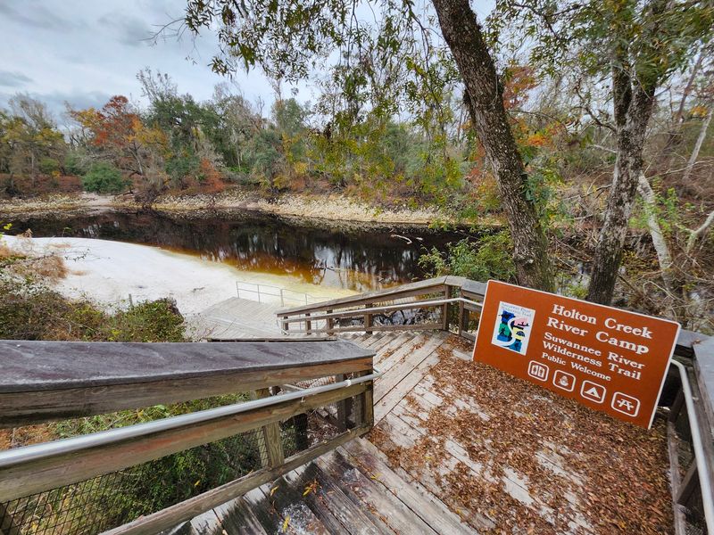 Holton Creek River Camp, White Springs/Live Oak Area