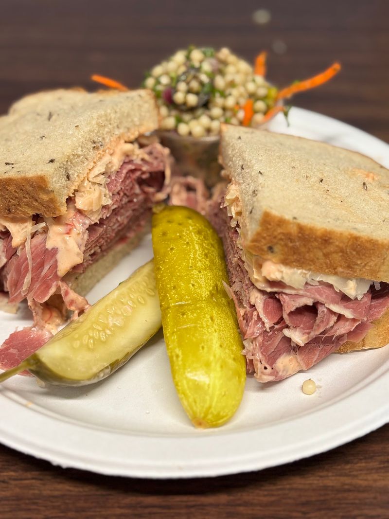JO-EL'S Kosher Deli, Market & Café - St. Petersburg