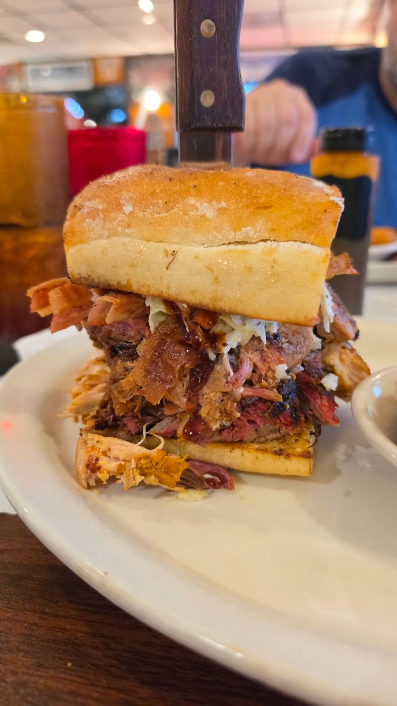 Smokin' Aces Turns a Simple BBQ Dinner Into a Full-On Feast