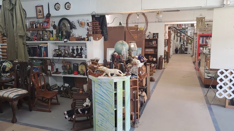 Hundreds of Dealers Mean No Two Booths Look the Same