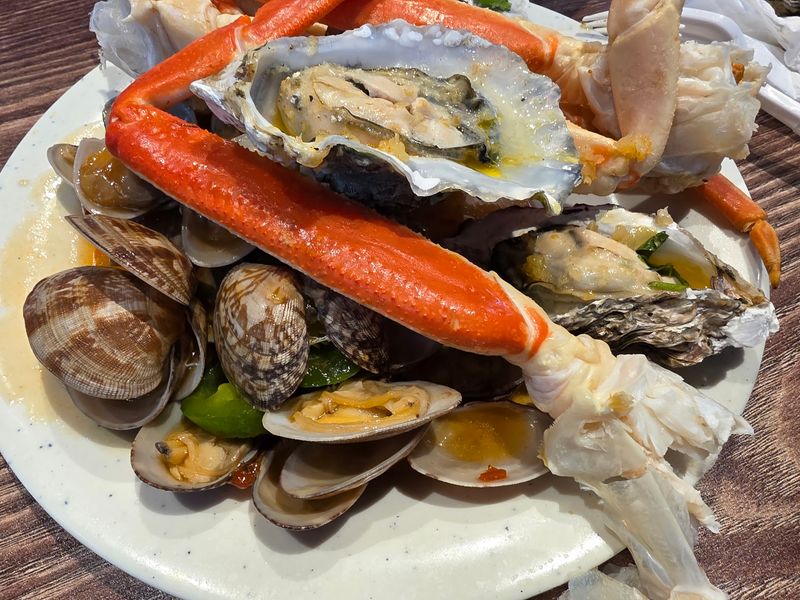 The Crab Lineup Alone Could Fill Your First Three Plates