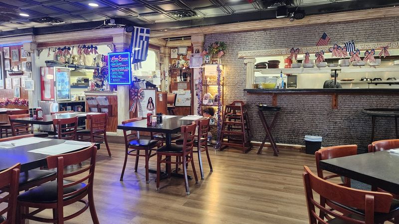 The Casual Dining Room Feels More Neighborhood Than Tourist Trap