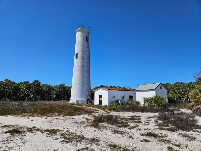 A Lighthouse That Still Clocks In For Work