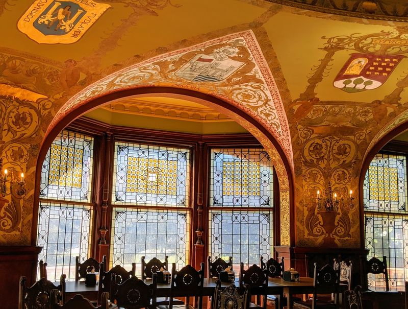 Lunch Under 79 Tiffany Windows Sounds Like A Fair Deal
