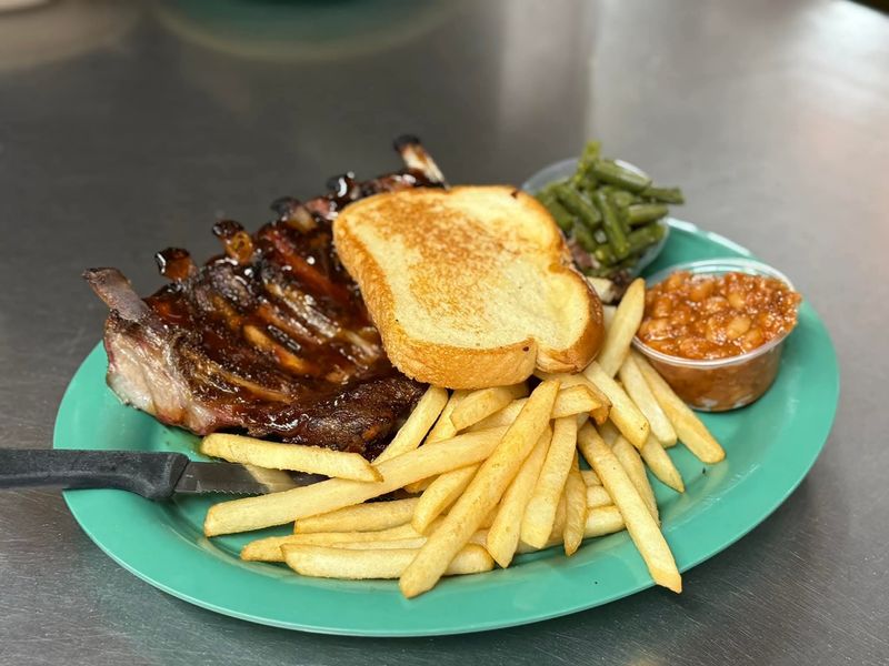 A Simple Menu Lets the Best Dishes Speak for Themselves