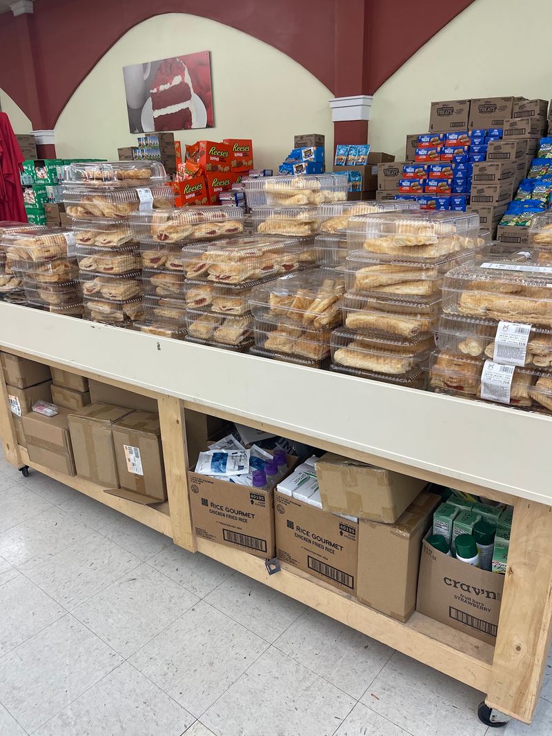 Discounted Pantry Staples Make Everyday Shopping Easier