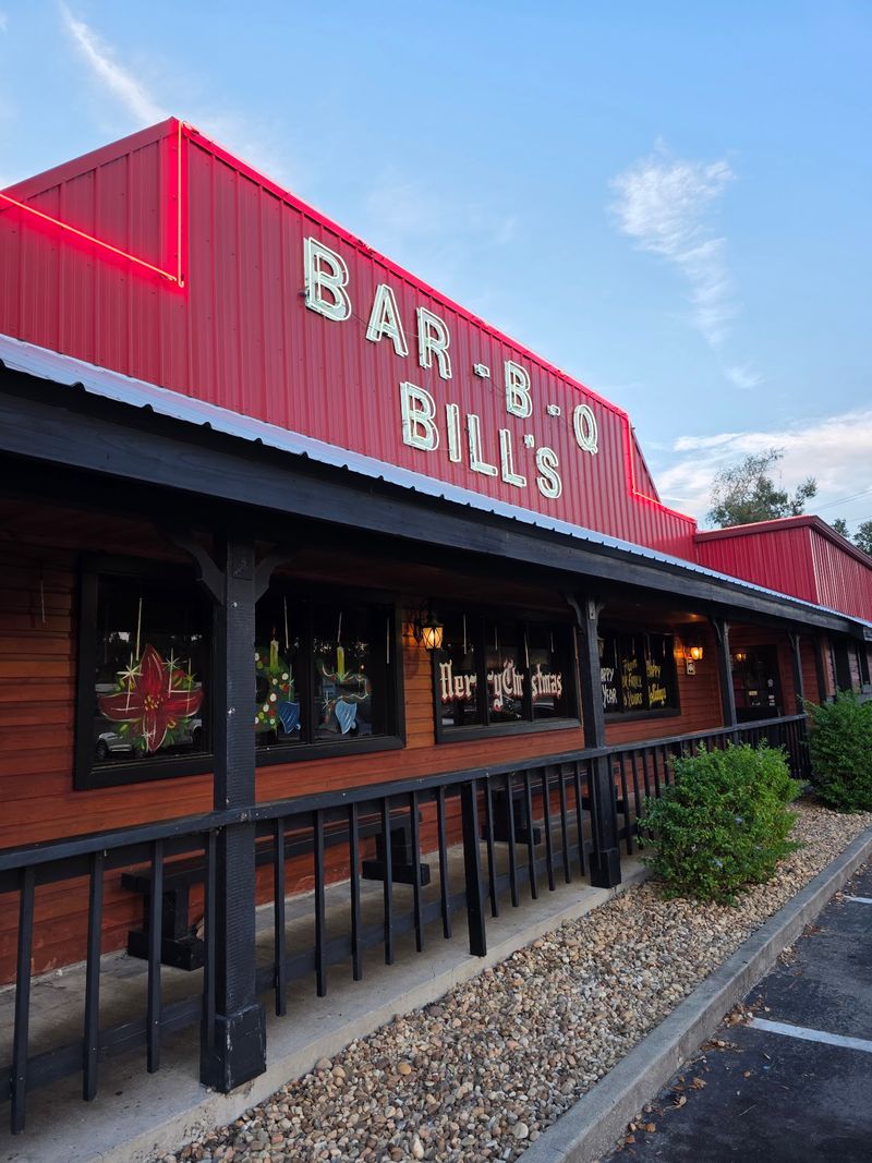 Why This Chiefland Restaurant Is Worth the Detour for Fried Chicken Alone