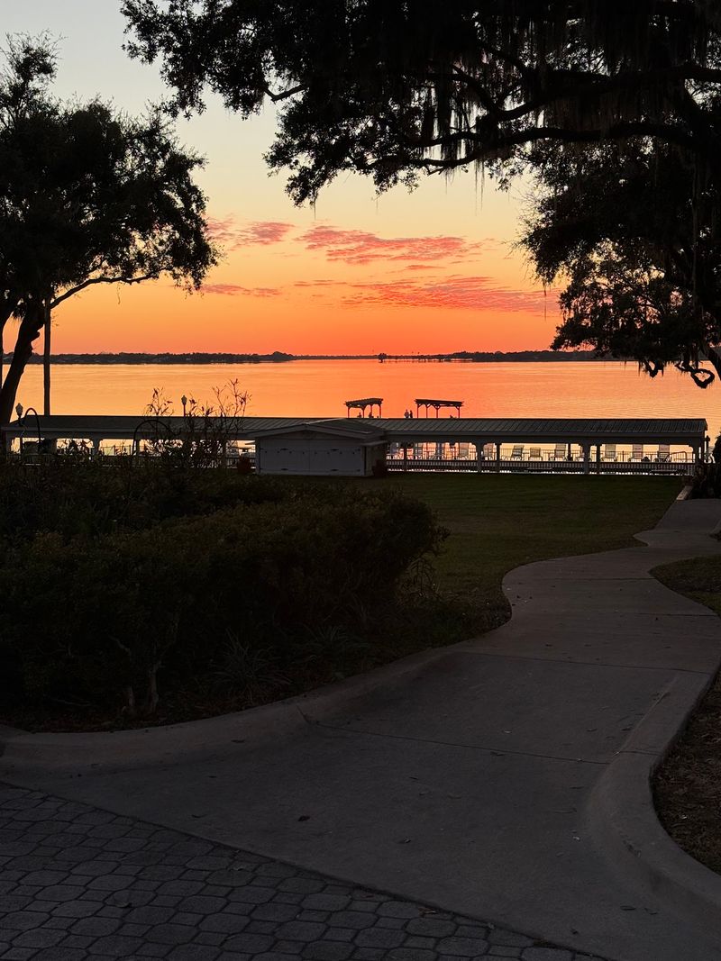 Turn Dinner Into A Full Lake Dora Day Trip