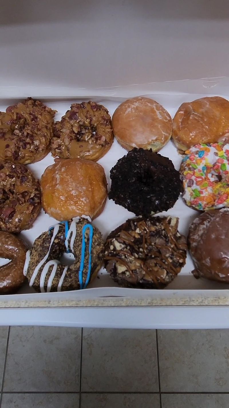 This Minneola Favorite Turns a Quick Snack Run Into a Full-Blown Food Detour