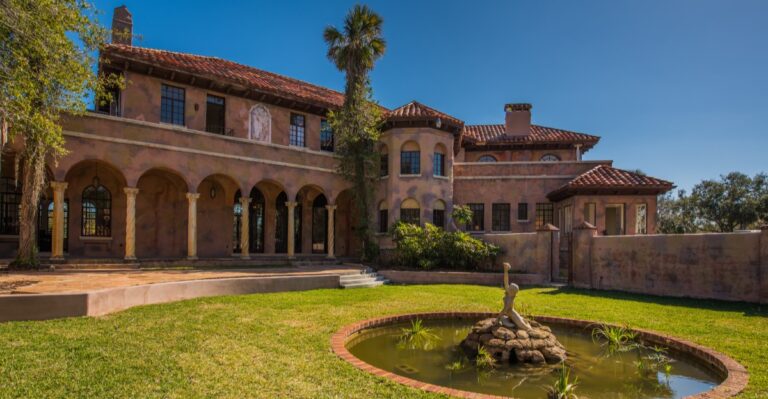 Old Florida Elegance Still Lives Inside This Historic Lake County Mansion