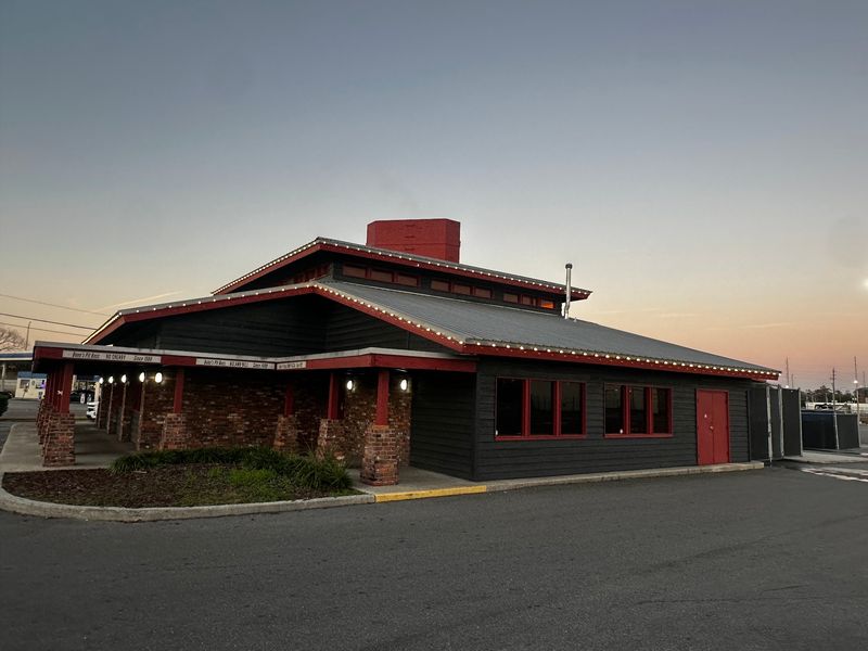 Bono's Pit Bar-B-Q
