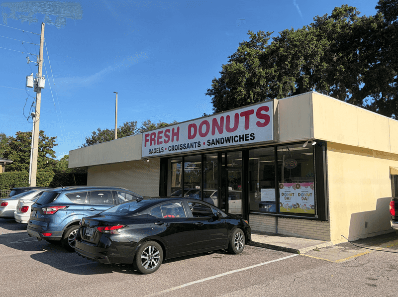 A No-Frills Orlando Bakery That Has Built A Loyal Local Following