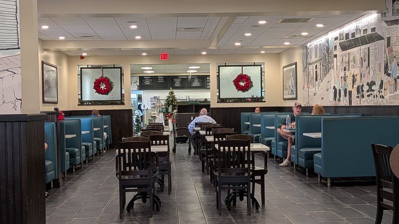 Why Wright's Gourmet House Still Feels Like A Tampa Institution